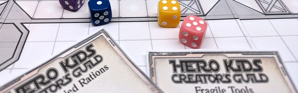 Hero Kids Nederlands banner met plattegrond en dobbelstenen